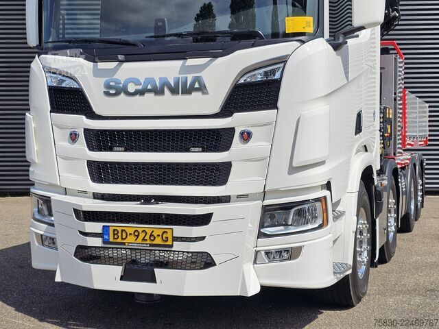 Standard-SZM Scania R590 V8 8x2 / HMF 9520 CRANE - JIB - WINCH / TR...