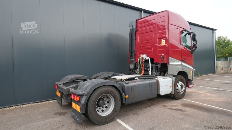 Bīstamās vielas Volvo FH 420 ADR tractor unit
