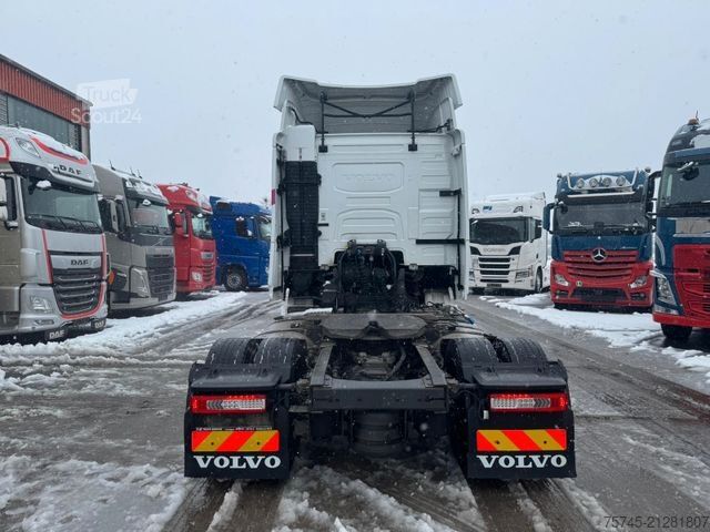 Volume tractor unit VOLVO FH 460 * FLACHDACH * VOLUMEN * 1. HAND * TOP *