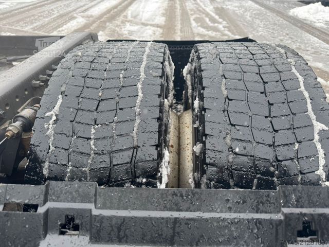 Volume tractor unit VOLVO FH 460 * FLACHDACH * VOLUMEN * 1. HAND * TOP *