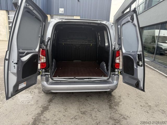Panel van FIAT Doblo Serie 3 L1 Light Kawa 130 AT