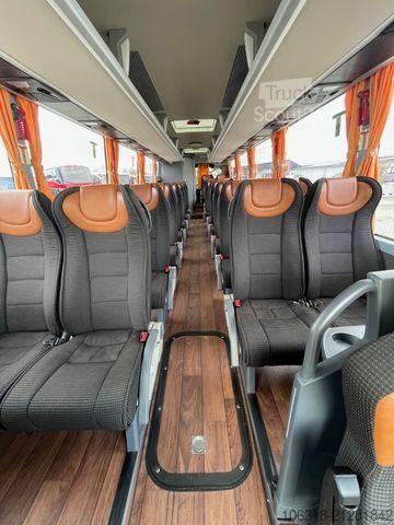 Autobus granturismo TEMSA MD 9  /  Midibus  /  9,5 m  /  wie neu