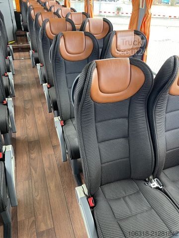 Autobus granturismo TEMSA MD 9  /  Midibus  /  9,5 m  /  wie neu