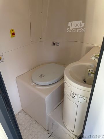 Autobus granturismo TEMSA MD 9  /  Midibus  /  9,5 m  /  wie neu