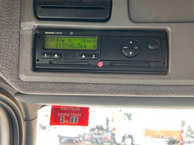 Furgoneta caja MERCEDES-BENZ Atego 816 R - Koffer, Arztpraxis, Eventfahrzeug