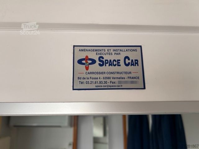 Furgoneta caja MERCEDES-BENZ Atego 816 R - Koffer, Arztpraxis, Eventfahrzeug