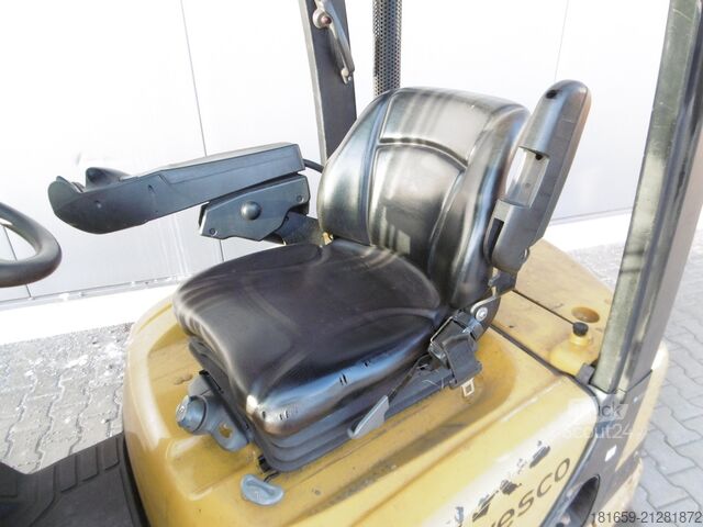 Front loader forklift YALE GDP 20 SVX V2425