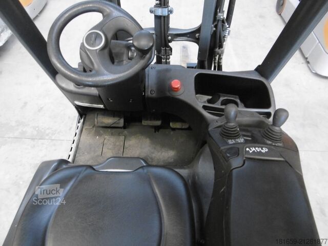 Stivuitor frontal LINDE E 12 - 02