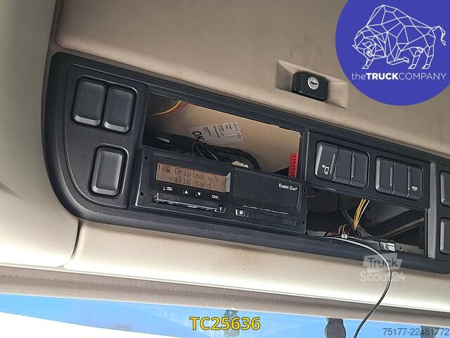 Chasis con cabina DAF XF 440