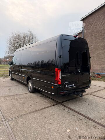 Minibus Mercedes-Benz Sprinter 519 Luxury Line 24 seats