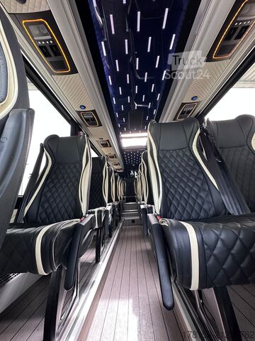 Minibus Mercedes-Benz Sprinter 519 Luxury Line 24 seats
