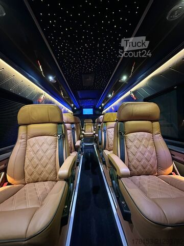 Minibus Mercedes-Benz Sprinter 519 Luxury Line 24 seats