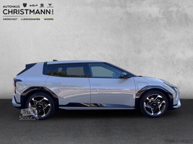 Autocamion cu destinație specială Kia EV4 81,4 kWh GT-LINE *PANORAMADACH*DRIVEWISE-PARK*KOMFORT*CONNECT*