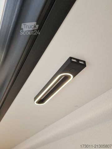 Karavan CHAUSSON V690 Sport Line *Hubbett, Markise, Dieselheiz.*