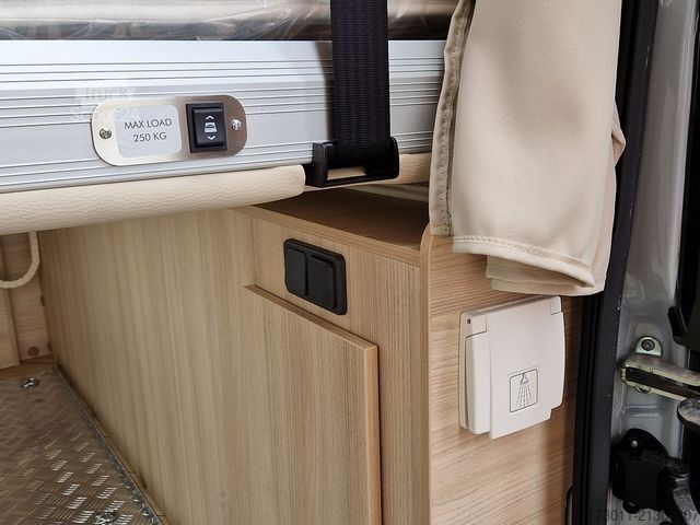 Karavan CHAUSSON V690 Sport Line *Hubbett, Markise, Dieselheiz.*