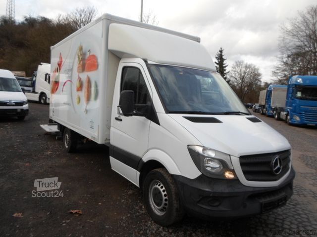 Vrachtwagen met bakwagen MERCEDES-BENZ 316 CDI/ Koffer/LBW. !!! KM 82000 !!!