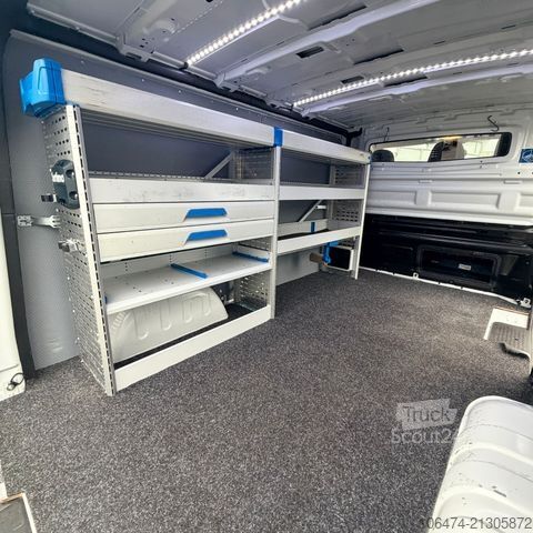 Fourgon tôlé RENAULT Trafic Kasten L2H1 2,9t Komfort Sortimo