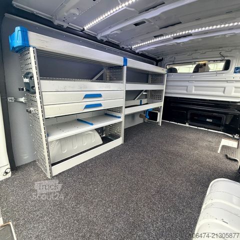 Fourgon tôlé RENAULT Trafic Kasten L2H1 2,9t Komfort Sortimo