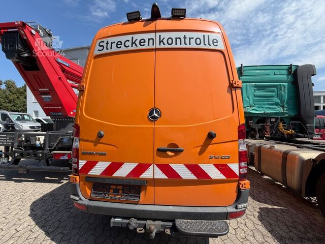 Miniautocarro MERCEDES-BENZ Sprinter II Kasten 313 CDI
