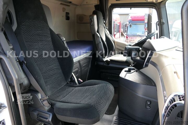 Standard SZM MERCEDES-BENZ Actros 1851 GigaSpace Retarder XL-Tank Euro 6