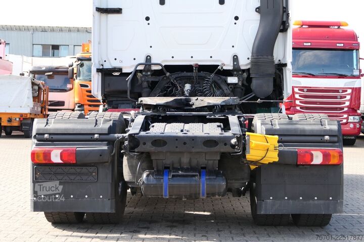 Standard SZM MERCEDES-BENZ Actros 1851 GigaSpace Retarder XL-Tank Euro 6