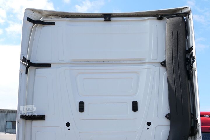 Standard SZM MERCEDES-BENZ Actros 1851 GigaSpace Retarder XL-Tank Euro 6