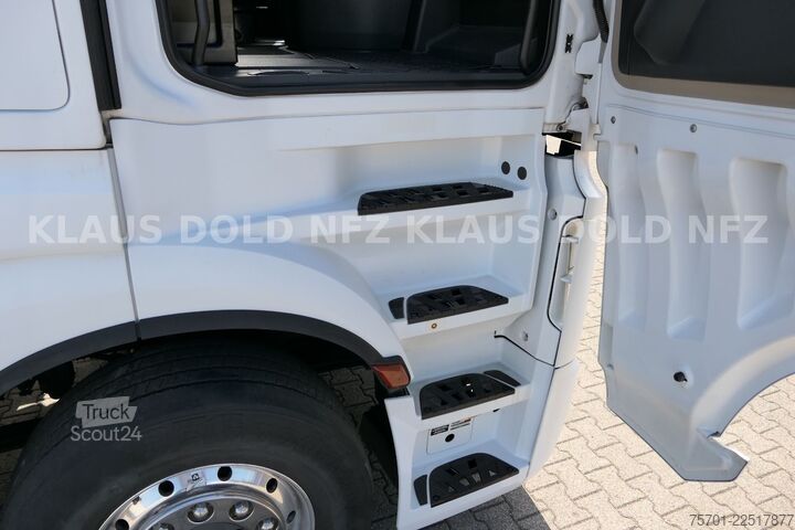 Standardni tegljač MERCEDES-BENZ Actros 1851 GigaSpace Retarder XL-Tank Euro 6