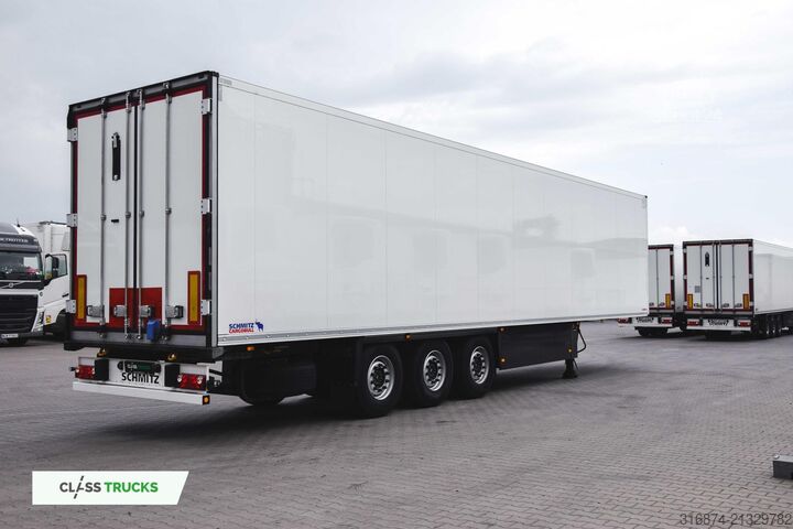 Semiremorcă frigorifică SCHMITZ CARGOBULL SKO FP 60 ThermoKing SLXi 300