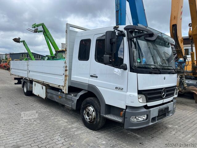 Caixa plana Mercedes-Benz Atego 822