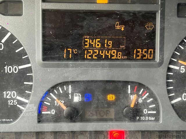 Caixa plana Mercedes-Benz Atego 822