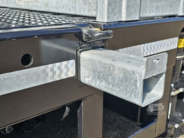 Dieplader Broshuis 3ABSD / EXTENADABLE / HIAB 95 tm + JIB / ELECTR...
