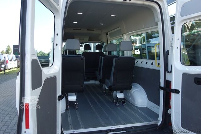 Minibuss VW Crafter 35 Kombi L2H2 9SITZER/AHK/KAM/NAVI/KLIMA