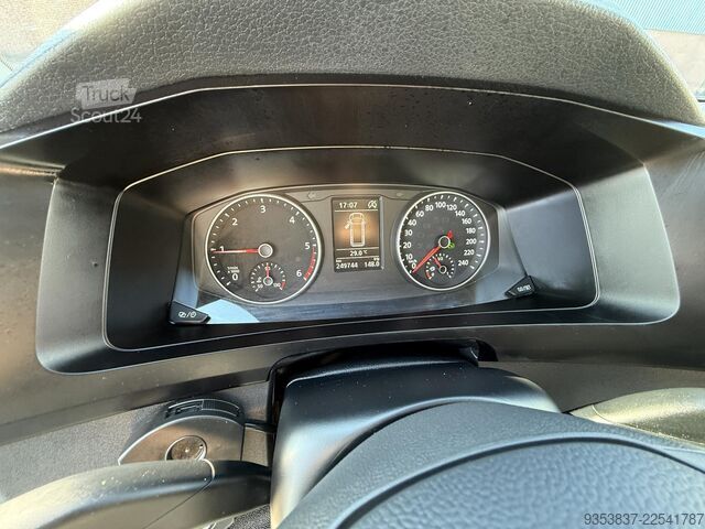 Passagerarbuss VW Transporter Kombi 2.0 TDI L2H3 Trendline 150PK ...