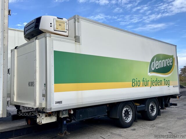 Caminhão frigorífico de 3 eixos - 100 m³ MAN TGX 26.480