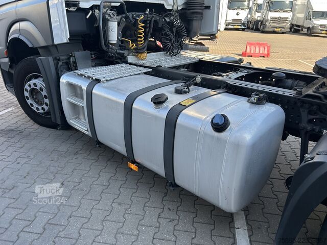 Standard-SZM Mercedes-Benz Actros 1845 Gigaspace / Tacho V2 / 503 dkm / Bl...