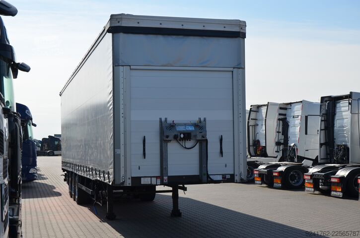Otvorený náves s plachtou Schwarzmuller MEGA / 04.2022r / OŚ POD. / DACH POD. / CODE XL / 2302
