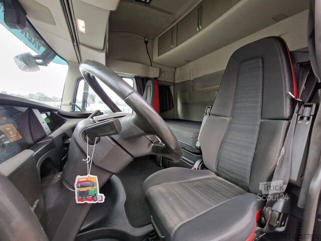 Standard-SZM Volvo FH 13.460 Globetrotter 6x2/4 - Full air - Steer...