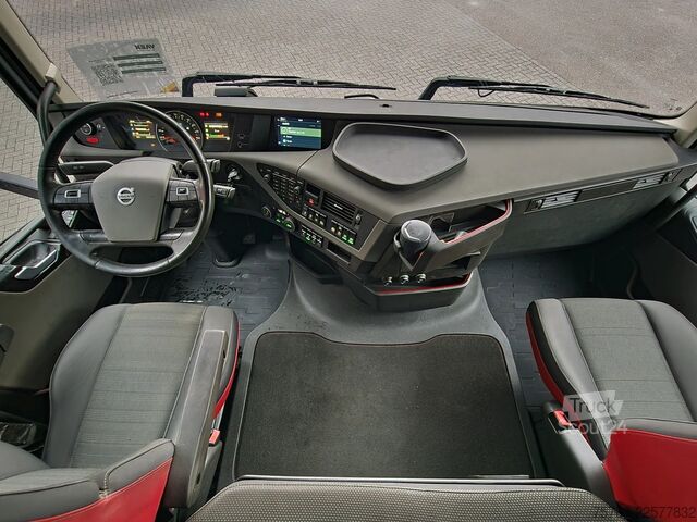 Standard-SZM Volvo FH 13.460 Globetrotter 6x2/4 - Full air - Steer...