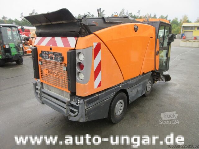 Cestna čistilnica Johnston CN 201 Kleinkehrmaschine Euro 6 Diesel