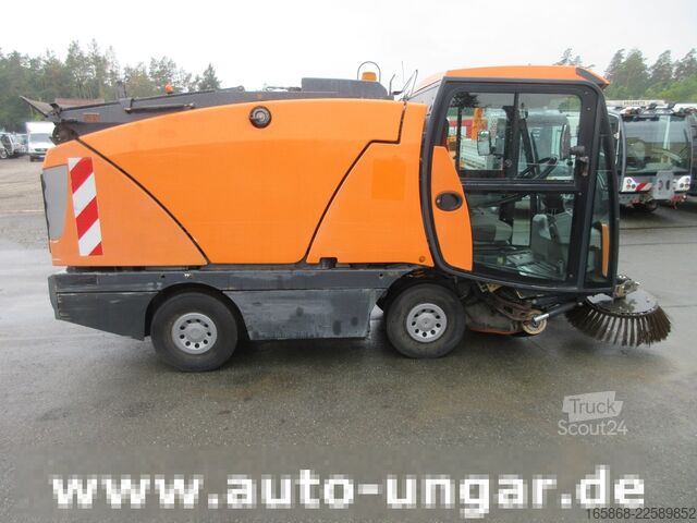Cestna čistilnica Johnston CN 201 Kleinkehrmaschine Euro 6 Diesel