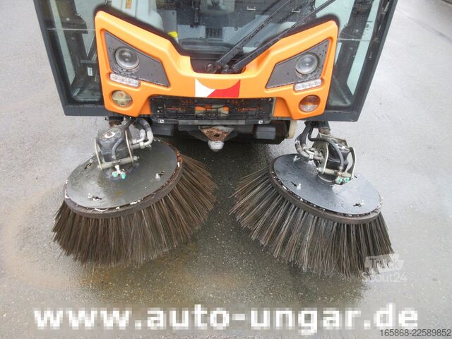 Cestna čistilnica Johnston CN 201 Kleinkehrmaschine Euro 6 Diesel
