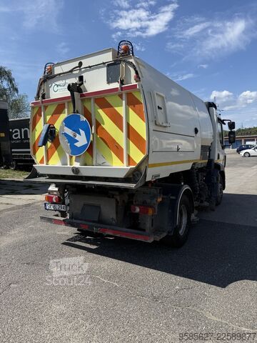 Kamion za čišćenje ulica Johnston 651