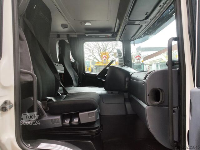 Hebebühne Scania P410 8x4 Tridem Bronto Skylift S70XDT
