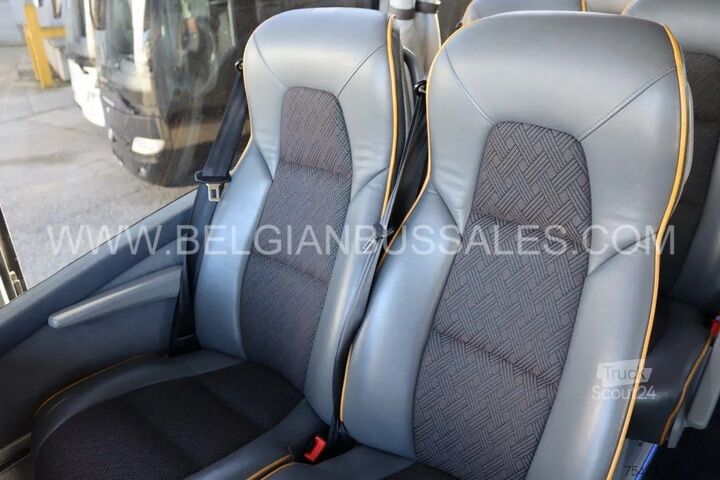 Tur otobüsü Volvo 9700 HD / 14.0m / Handicap Bus / Full Option