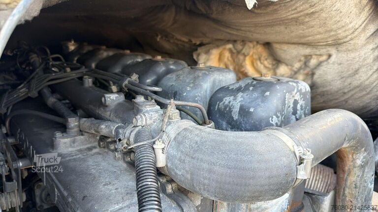 Kabinli şasi Scania 94 - 260 (MANUAL PUMP / 6X4 / BIG HUB / GRAND P...