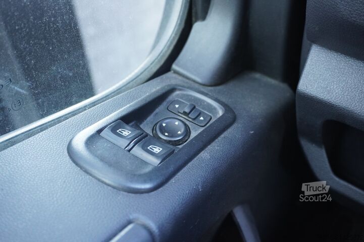 Furgão de painéis Renault Master 2.3 dCi 180PK L3H2 EURO 6 - Airco - Crui...