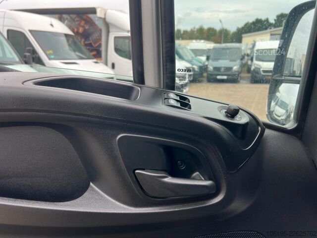 Gardinsidad skåpbil IVECO Daily 70-210 Hi-Matic XXL Maxi Pritsche*1.Hand*