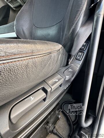 Standart çekici ünitesi DAF XF450/2xBett/B-L/Standheizung/Klima/aus.1Hand