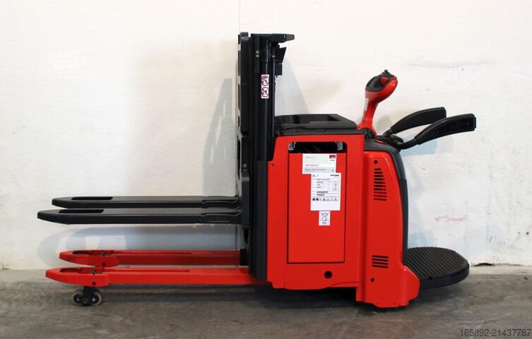 ручной штабелер Linde D 12 HP AP 133