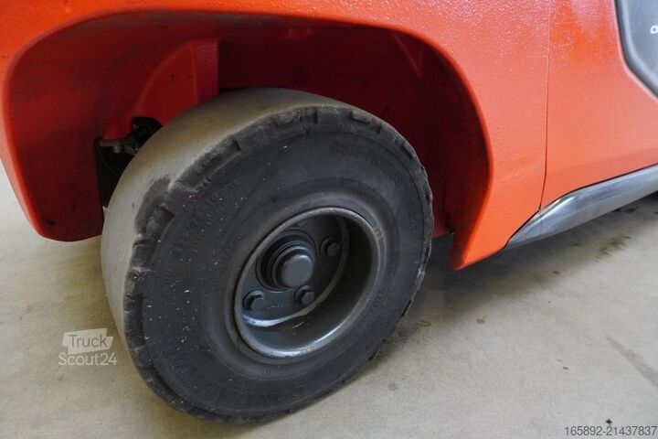 Gaffeltruck Linde H 30 D 1202